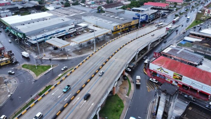 A Prefeitura de Manaus informa que as interdições para obras de reparo do viaduto do Manoa foram adiadas para depois do período do Carnaval.