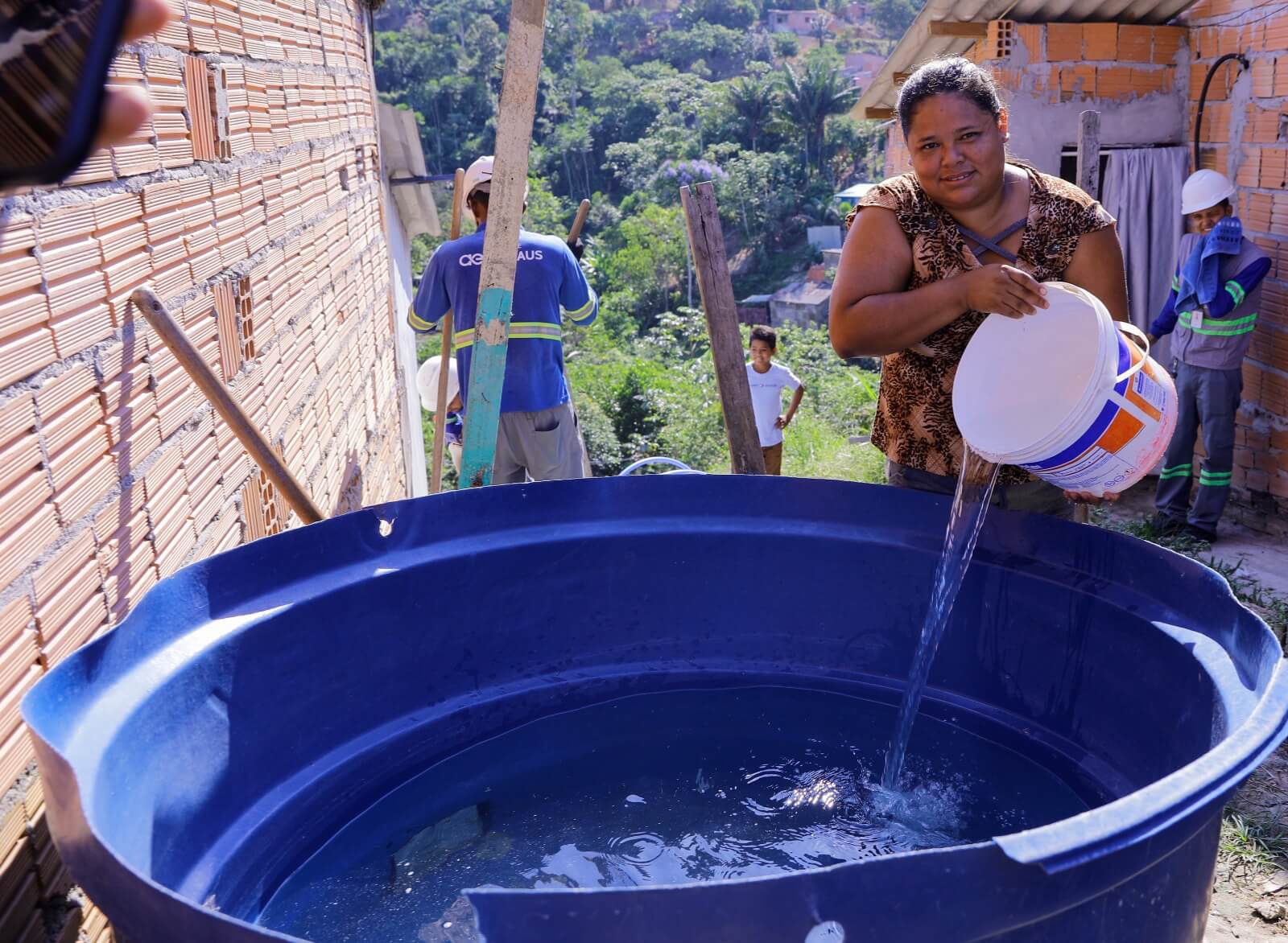 Teve início o mapeamento das famílias elegíveis para a Tarifa 10, benefício que garante o pagamento unificado de R$10 para água e esgoto.