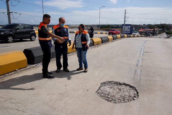 A manutenção realizada no “Viaduto do Manoa” consta em garantia de contrato licitado pelas empresas JNasser Engenharia Ltda.