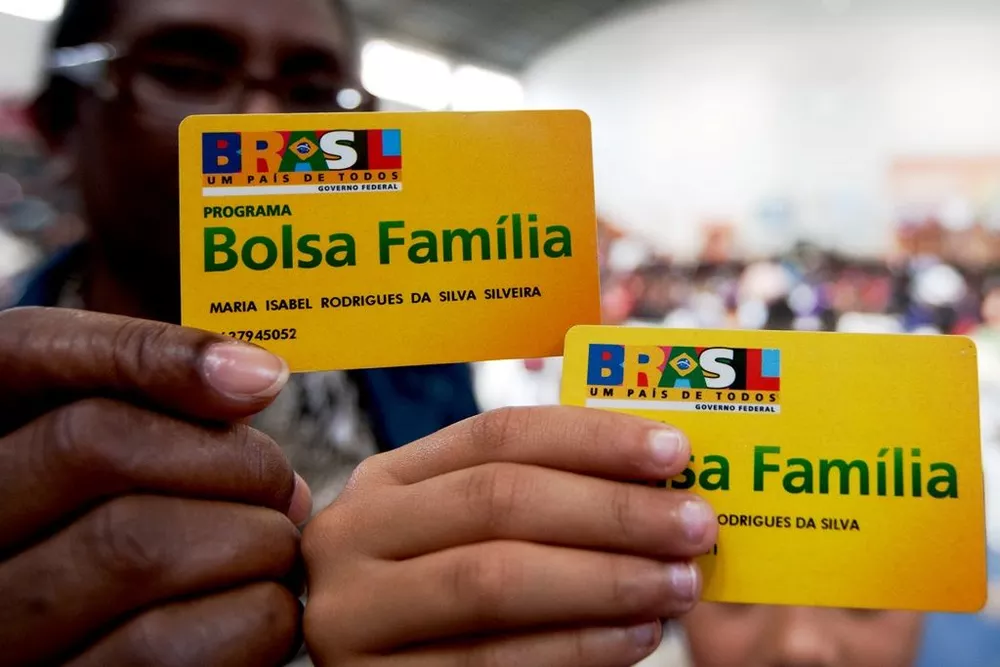 De acordo com especialista, a nova versão do Bolsa Família tem o potencial de tirar até três milhões de pessoas da extrema pobreza
