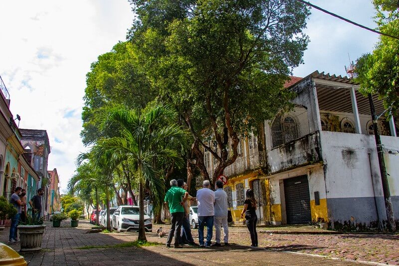 A Prefeitura de Manaus oferece isenção do IPTU para proprietários de imóveis de interesse histórico localizados no centro antigo.