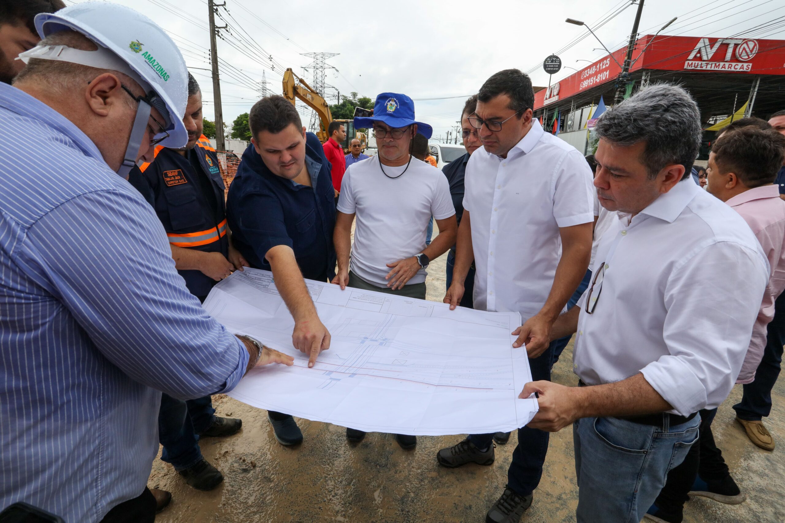 Após 2 meses sem aparições públicas juntos e boatos de desendimentos entre o Governador do Amazonas e o Prefeito de Manaus, os dois trocaram elogios na última terça (16). FOTO: Clóvis Miranga/Semcom