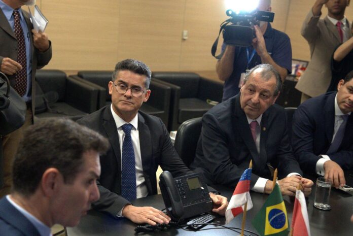 O prefeito de Manaus, David Almeida, retornou de uma intensa agenda de trabalho em Brasília com boas notícias para a cidade.