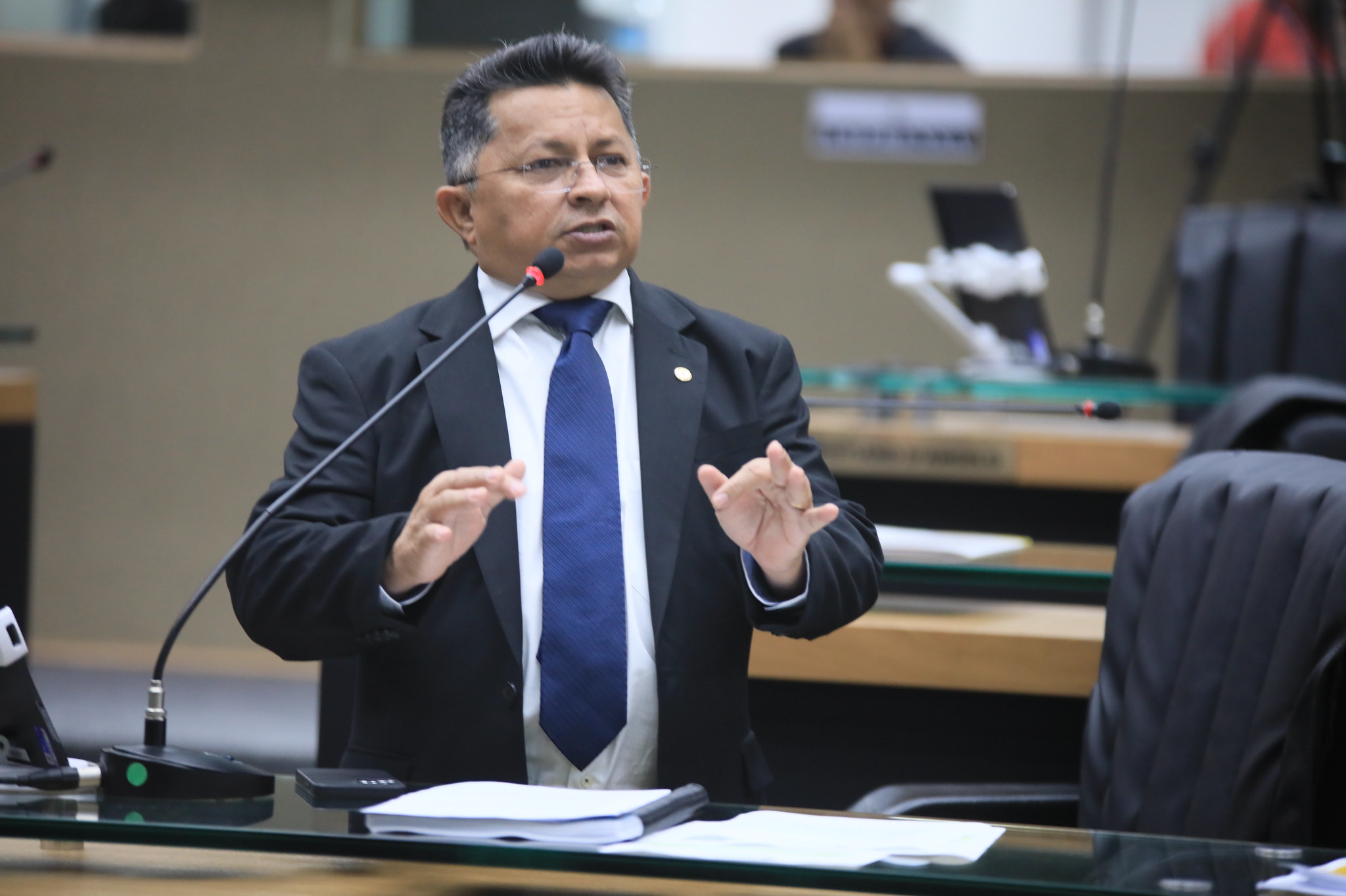 Sinésio campos repudia falas de economista sobre ZFM