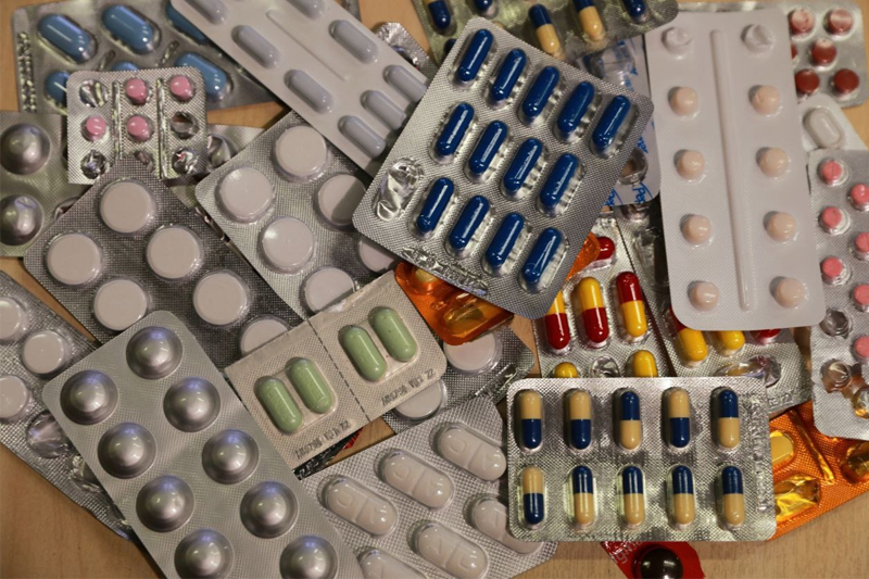 Uma nova lei permite que drogarias e farmácias no Amazonas realizem a doação de medicamentos.