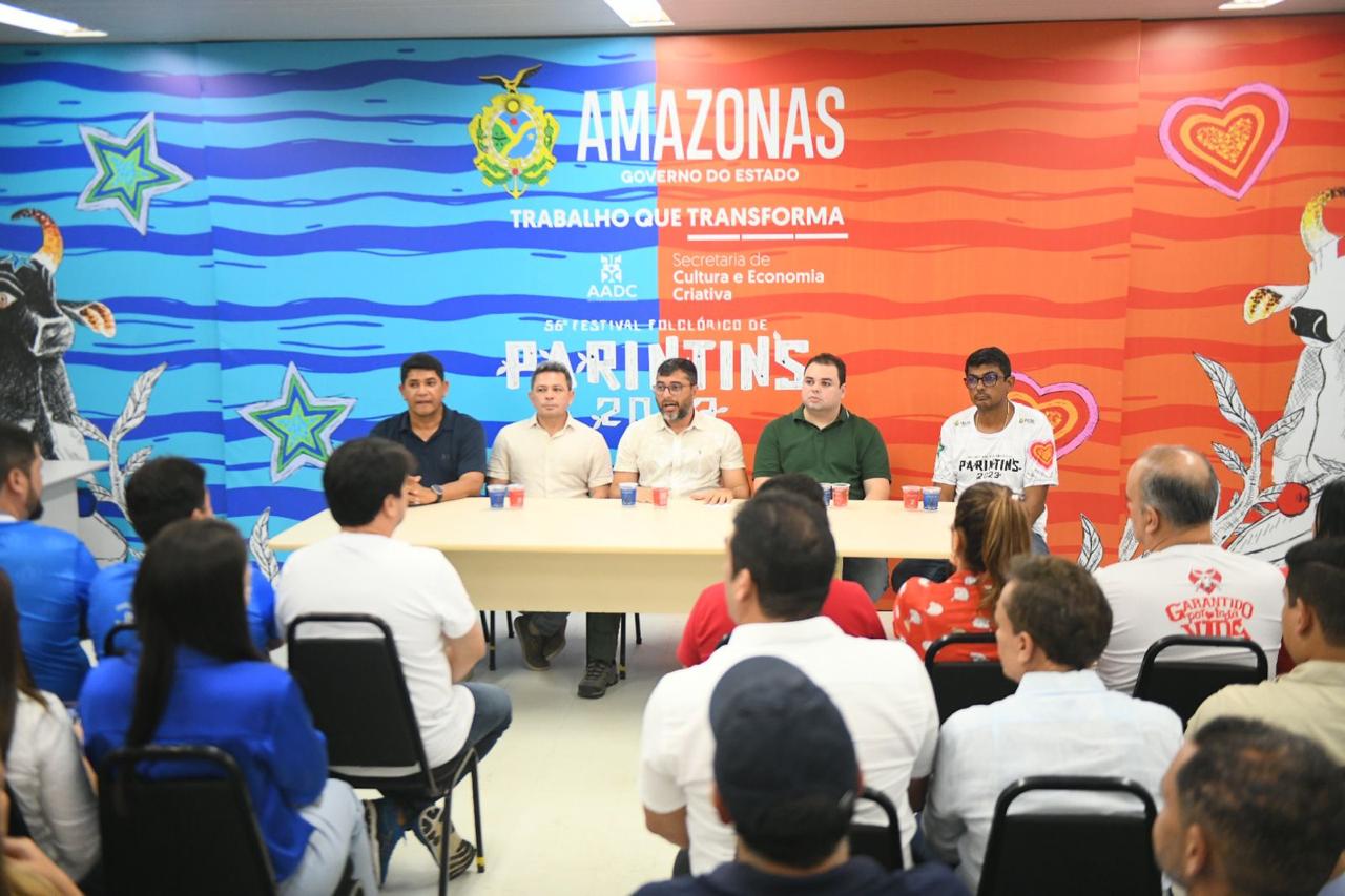 Depois de muita polêmica, Wilson Lima anunciou mais um repasse para os bumbás Caprichoso e Garantido.