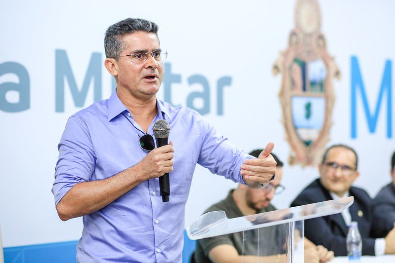 Eleições 2024: sete secretários de David Almeida deixam pastas