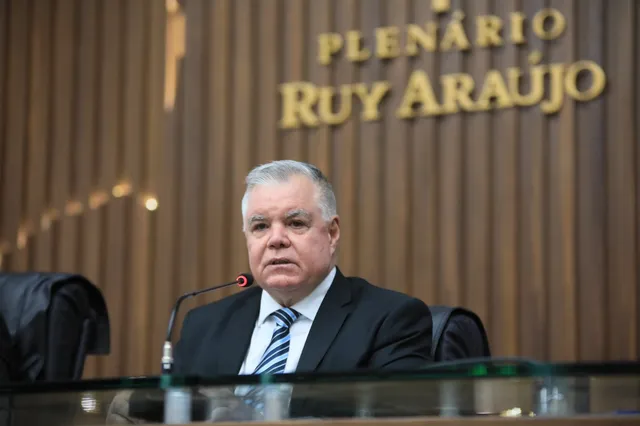 Luciano Moreira de Sousa Filho, superintendente regional do Dnit-AM foi exonerado.