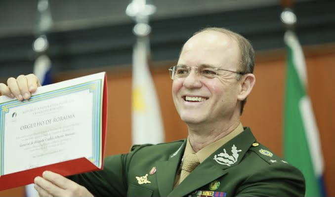 General Carlos Alberto Mansur é alvo de Operação da PF