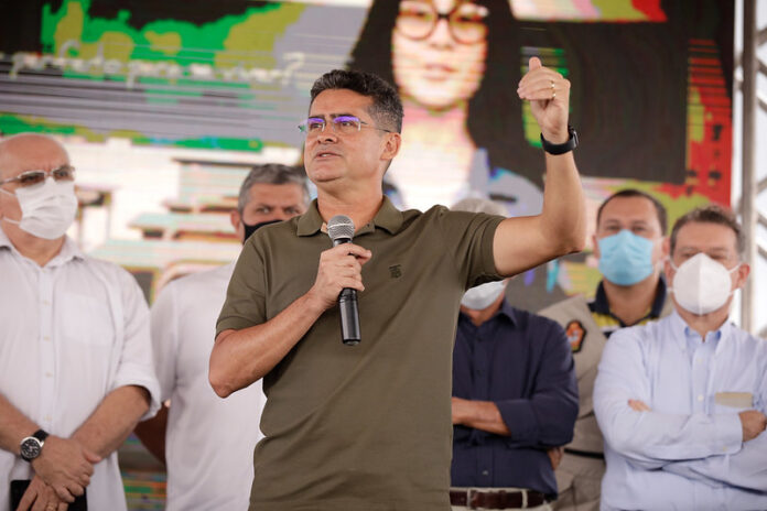 Prefeito de Manaus, David Almeida, tem índice de aprovação de mais de 70%