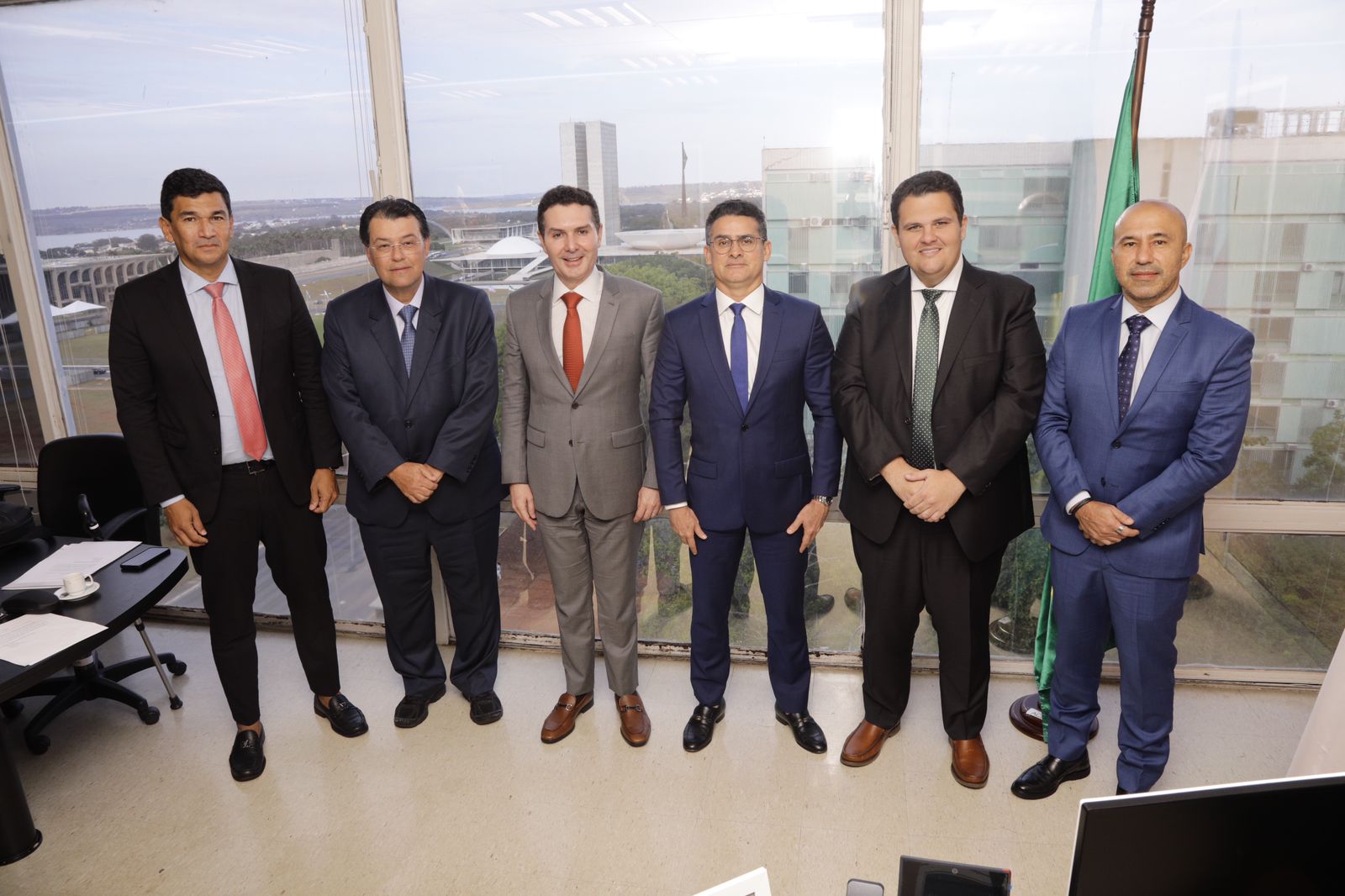 Encontro entre David Almeida e Eduardo Braga (Foto: Prefeitura de Manaus)