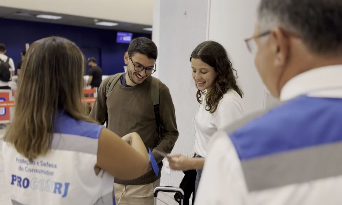 Brasileiros enfrentando dívidas atrasadas têm até hoje para buscar ajuda em órgãos de defesa do consumidor.
