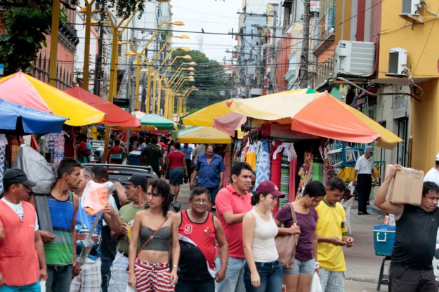 Pessoas na Rua em Manaus