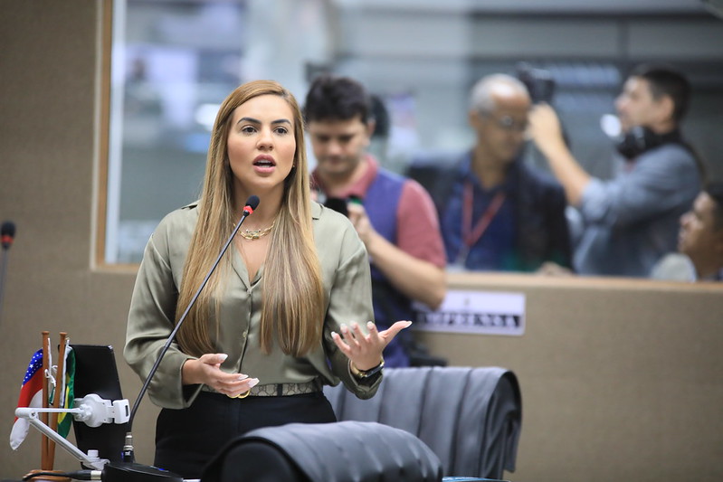 Deputada apresenta projeto para proibir a obrigatoriedade da vacinação contra a Covid-19 em crianças