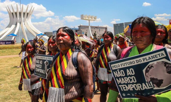 O Supremo Tribunal Federal (STF) concluiu o julgamento que invalidou o marco temporal para a demarcação de terras indígenas após 12 sessões.