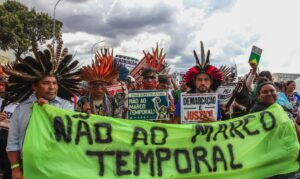 Brasília (DF), 30/08/2023, Manifestação de Indígenas contra o marco temporal, na Esplanada dos Ministérios.