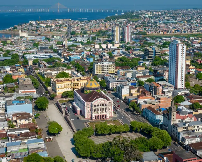 Conhecer o valor do metro quadrado em Manaus é imprescindível para quem quer investir em imóveis da maneira certa e obter o retorno esperado.