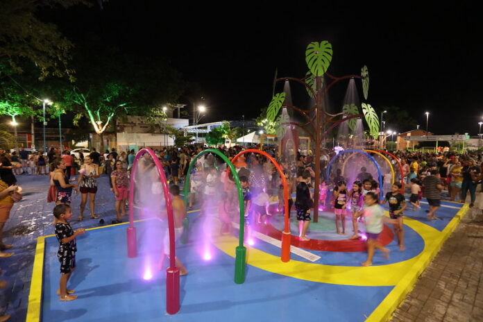 Praça Molhada em Manaus na Zona Sul