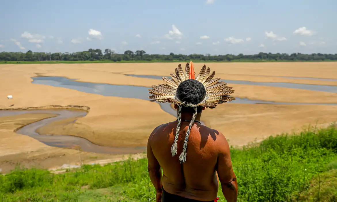 Rio Negro havia registrado mais um período de seca na primeira metade do mês antes de voltar ao processo de enchente.