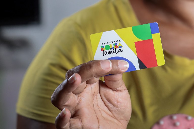 No AM, mais de 658 mil famílias serão contempladas pelo Bolsa Família, com valor médio do benefício de R＄ 726,89.No AM, mais de 658 mil famílias serão contempladas pelo Bolsa Família, com valor médio do benefício de R＄ 726,89.