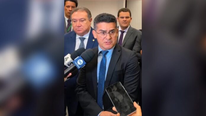 Após reunião em Brasília com a bancada federal do AM, David Almeida, anunciou que a cidade receberá emendas para novos investimentos.
