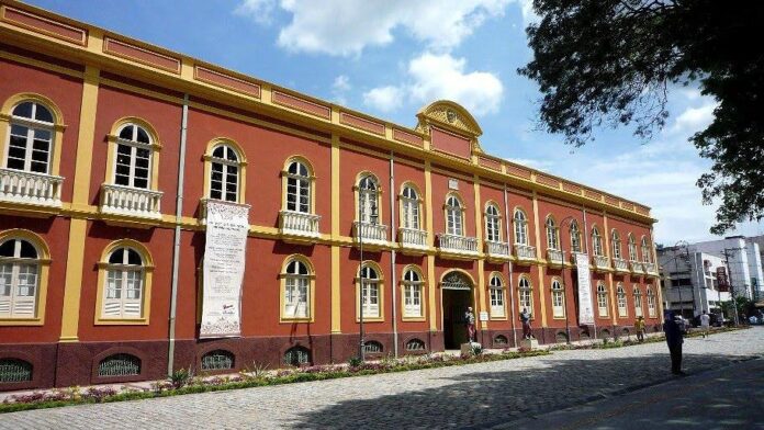 Inaugurado em 06 de novembro de 2000, o Museu da Imagem e do Som é espaço para preservar a história do Amazonas.