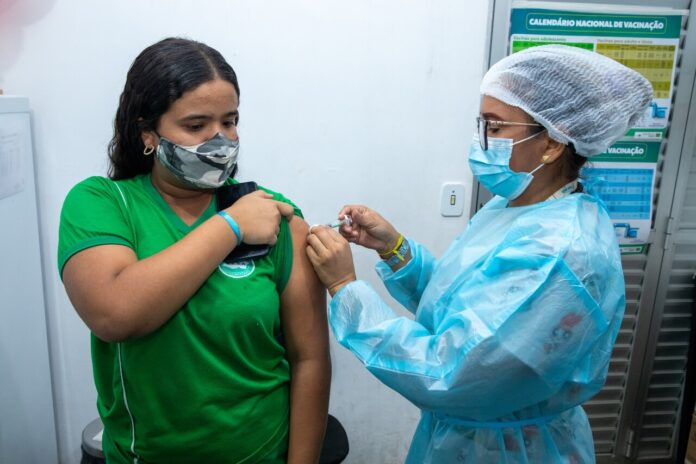 Vacinação contra Influenza em Manaus.