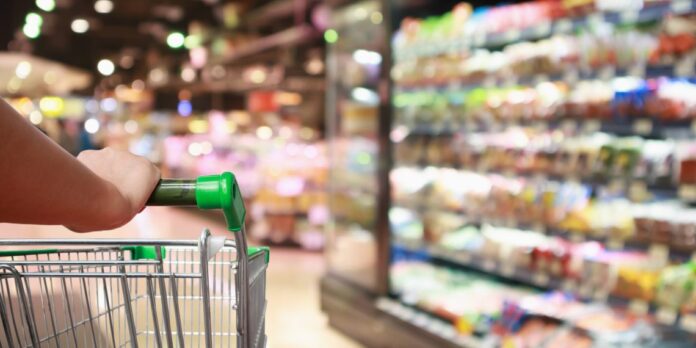 Decisão do Idec obriga a indústria alimentícia a alertar o consumidor sobre alto teor de substâncias prejudiciais à saúde.