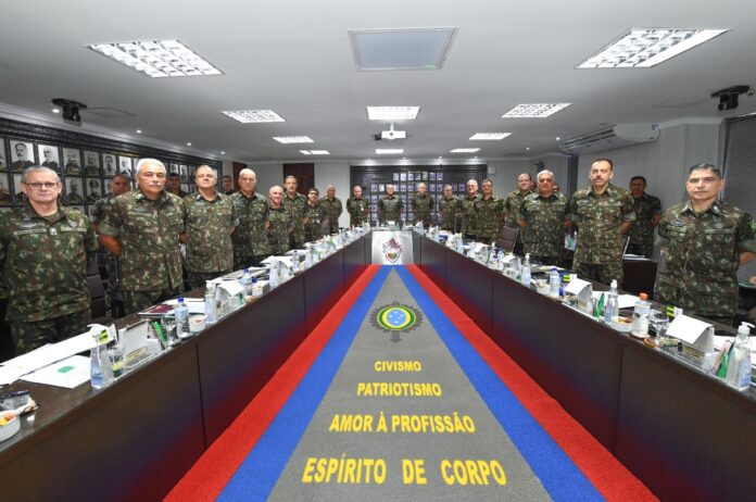 Reunião do Alto-Comando do Exército em 2022. FOTO