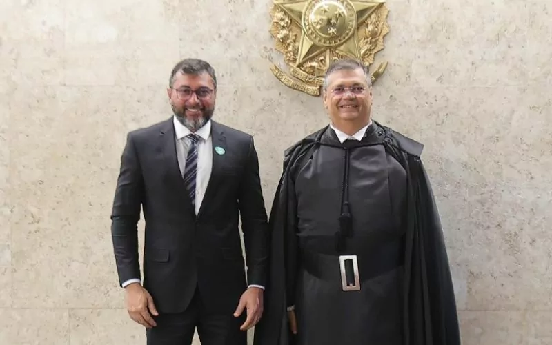 Wilson Lima (UB), marcou presença em Brasília para a cerimônia de posse de Flávio Dino no Supremo Tribunal Federal (STF).