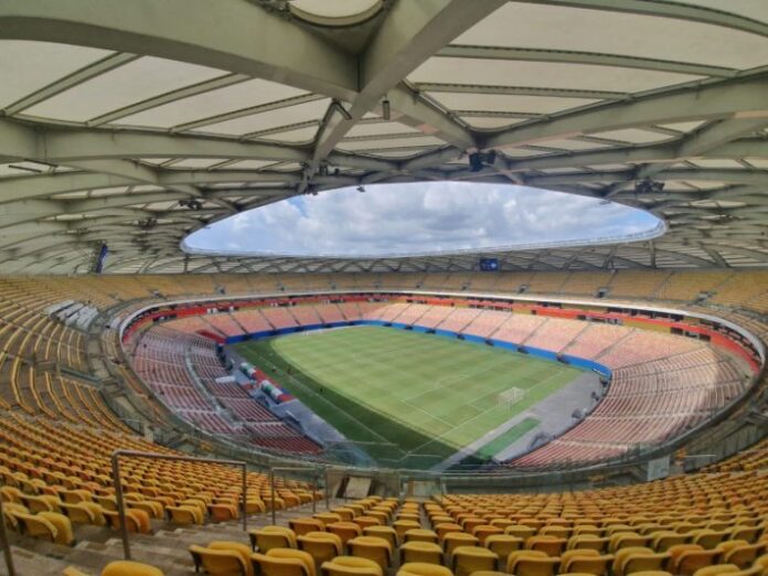 O Amazonas FC começou a vender ingressos online para o jogo contra o Flamengo na Copa do Brasil, com preços variando de R$ 150 a R$ 1.500.