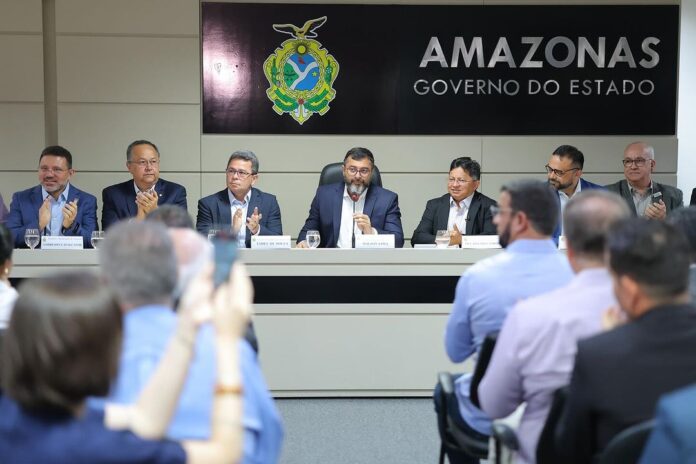 Cerimônia de entrega da autorização de exploração de potássio em Autazes.