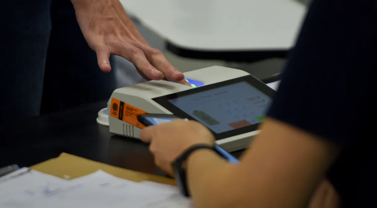 Em caso de primeiro título, o eleitor deve fazer o cadastro da biometria até o dia 8 de maio.
