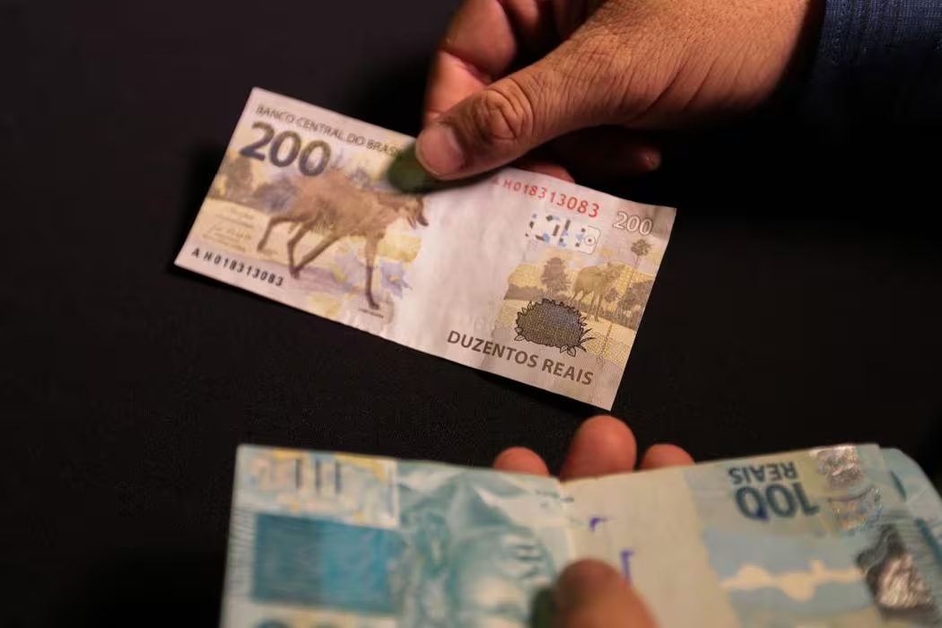 Mutirão de renegociação de dívidas de banco é recomendado para pessoas não superendividadas.