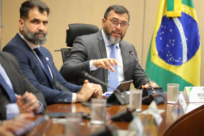 Wilson Lima se encontrou com ministros para solicitar apoio e reduzir os impactos da estiagem prevista para 2024 no Amazonas.