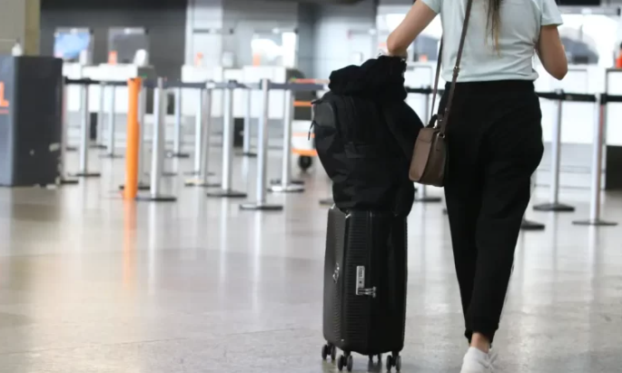 A partir da próxima quarta-feira (10), os cidadãos da Austrália, Canadá e Estados Unidos, com passaporte comum, precisarão apresentar visto.