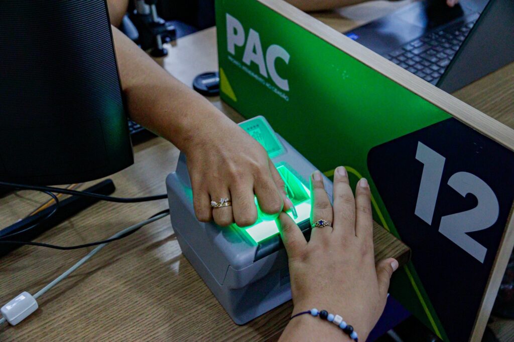 No total, 12 serviços são oferecidos no PAC Móvel.