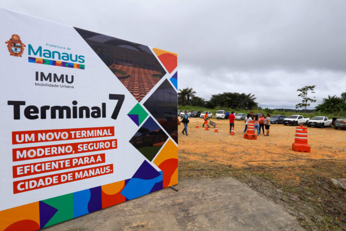 Construção do Terminal 7 foi assinada pelo prefeito em maio de 2023. FOTO: Divulgação/Semcom