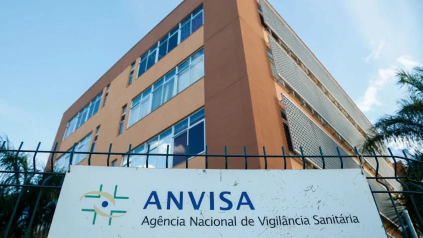 Anvisa suspende vendas de azeite, molho e polpa de fruta