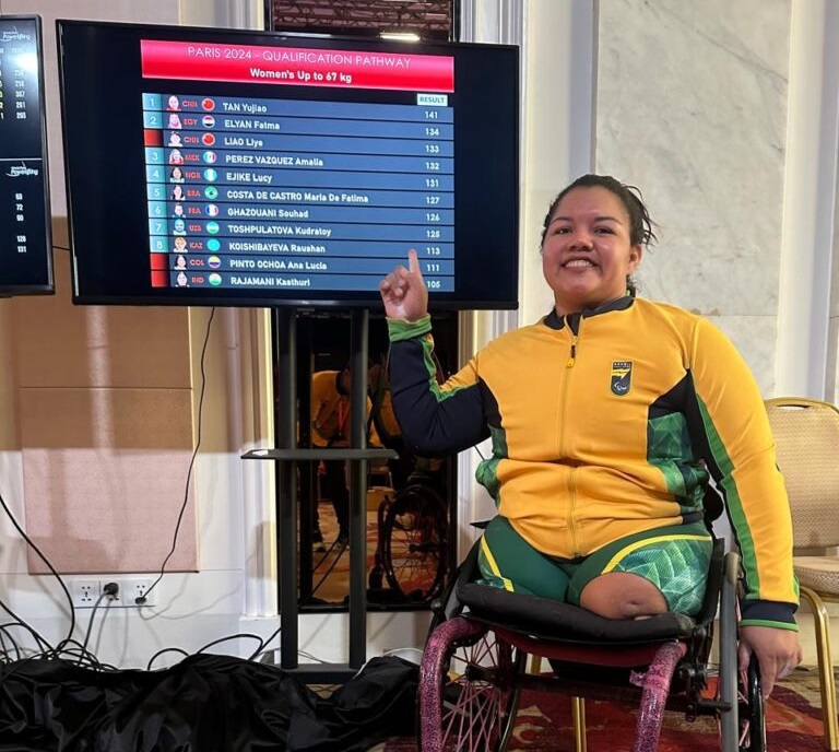 A halterofilista Maria de Fátima, primeira amazonense a conquistar uma vaga em Paris 2024.