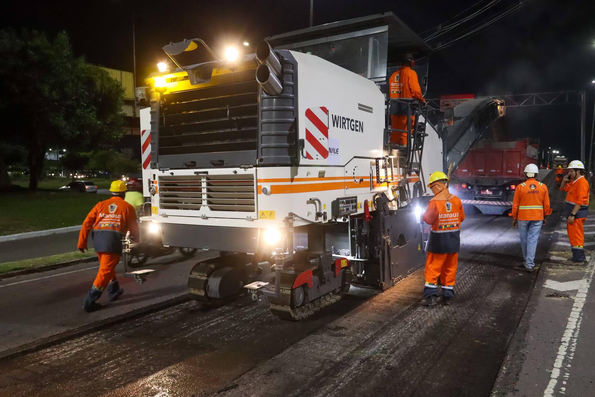 Obras na Av. Constantino Nery acontecerão no período noturno para minimizar danos a motoristas.