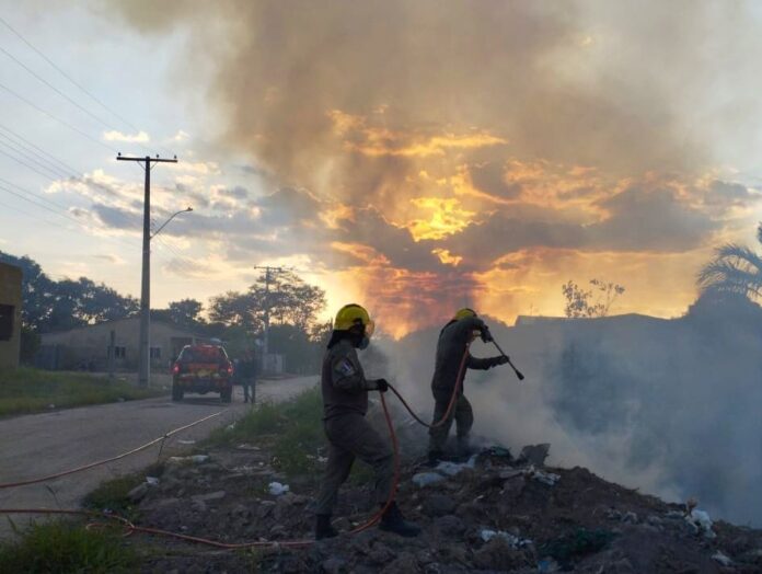 Operações do governo estadual combatem focos de incêndio há 45 dias