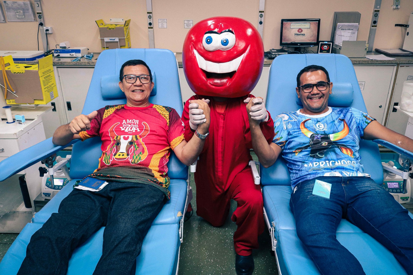 Campanha de junho promovia competição de doação de sangue entre torcida dos dois bois.