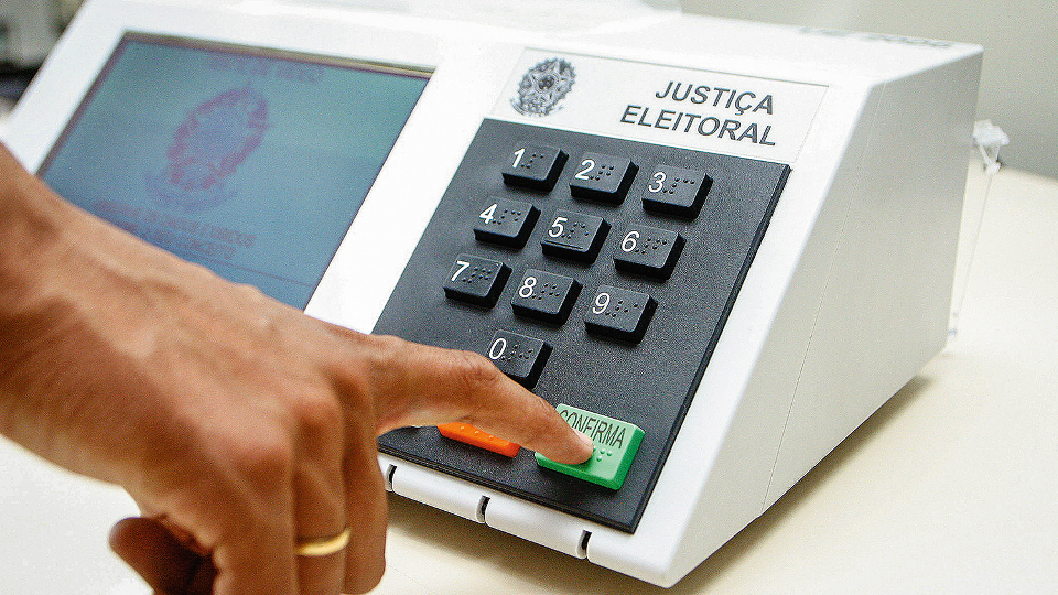 Restrições do calendário de julho são pensadas para evitar vantagens injustas a candidatos nas eleições.