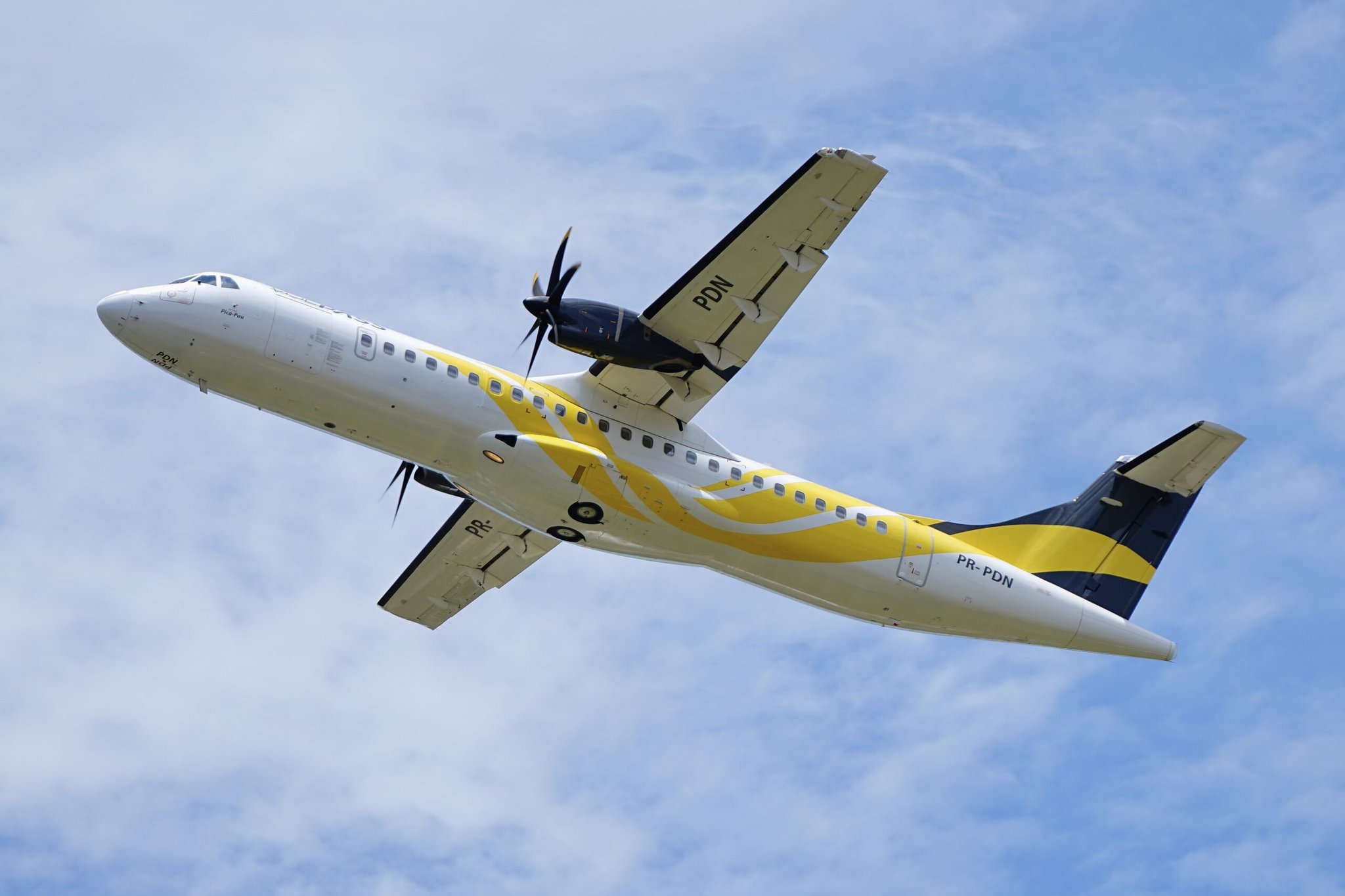 Avião do modelo ATR-72 voava sob a empresa Voepass, antiga Passaredo.