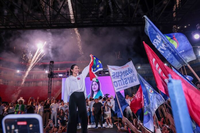 Brena Dianná durante convenção partidária que oficializou sua candidatura.