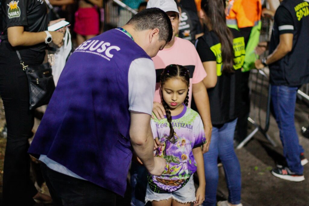 Crianças maiores de 5 anos só poderão entrar no Festival com a presença de um responsável.