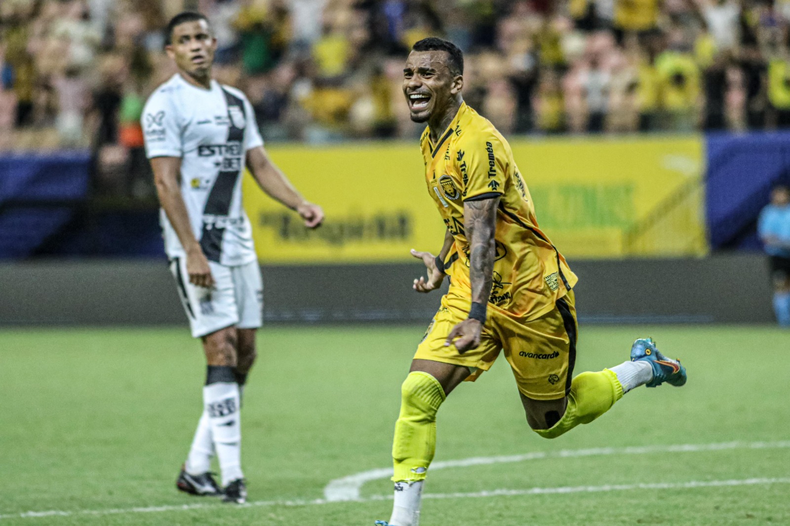 Amazonas FC recebe Ceará o jogo da Série B do campeonato brasileiro