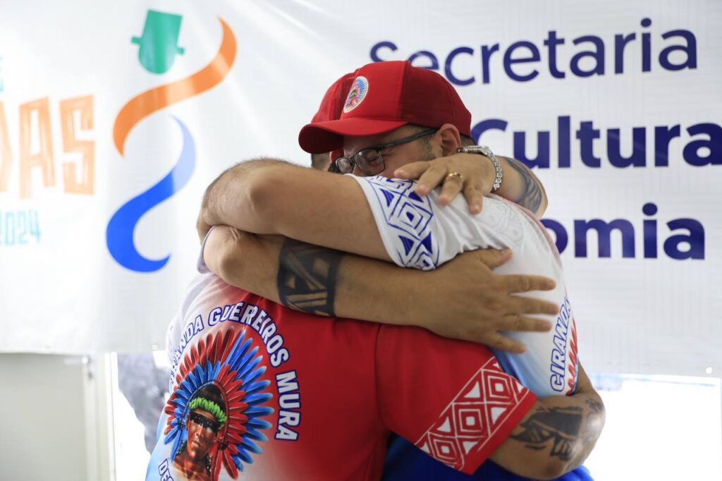 Comemoração de representantes da Guerreiros Mura.