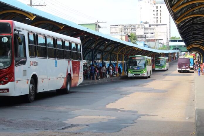 Confira os horários de ônibus gratuito para a eleição municipal em Manaus